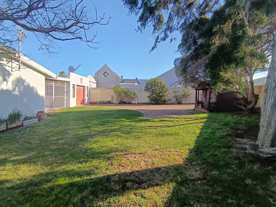 2 Bedroom Property for Sale in Westcliff Western Cape